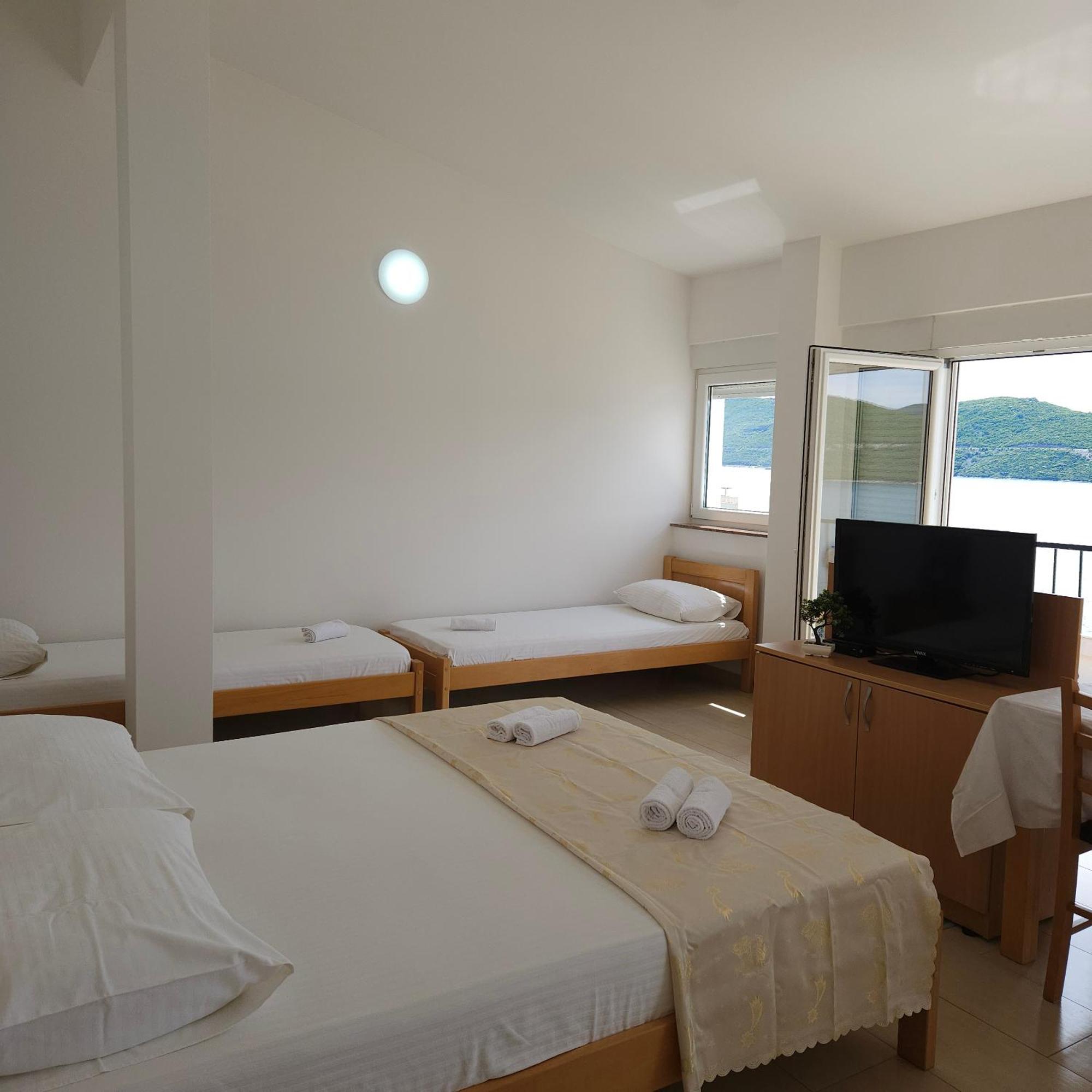 Apartments Cytrus Neum Exterior photo