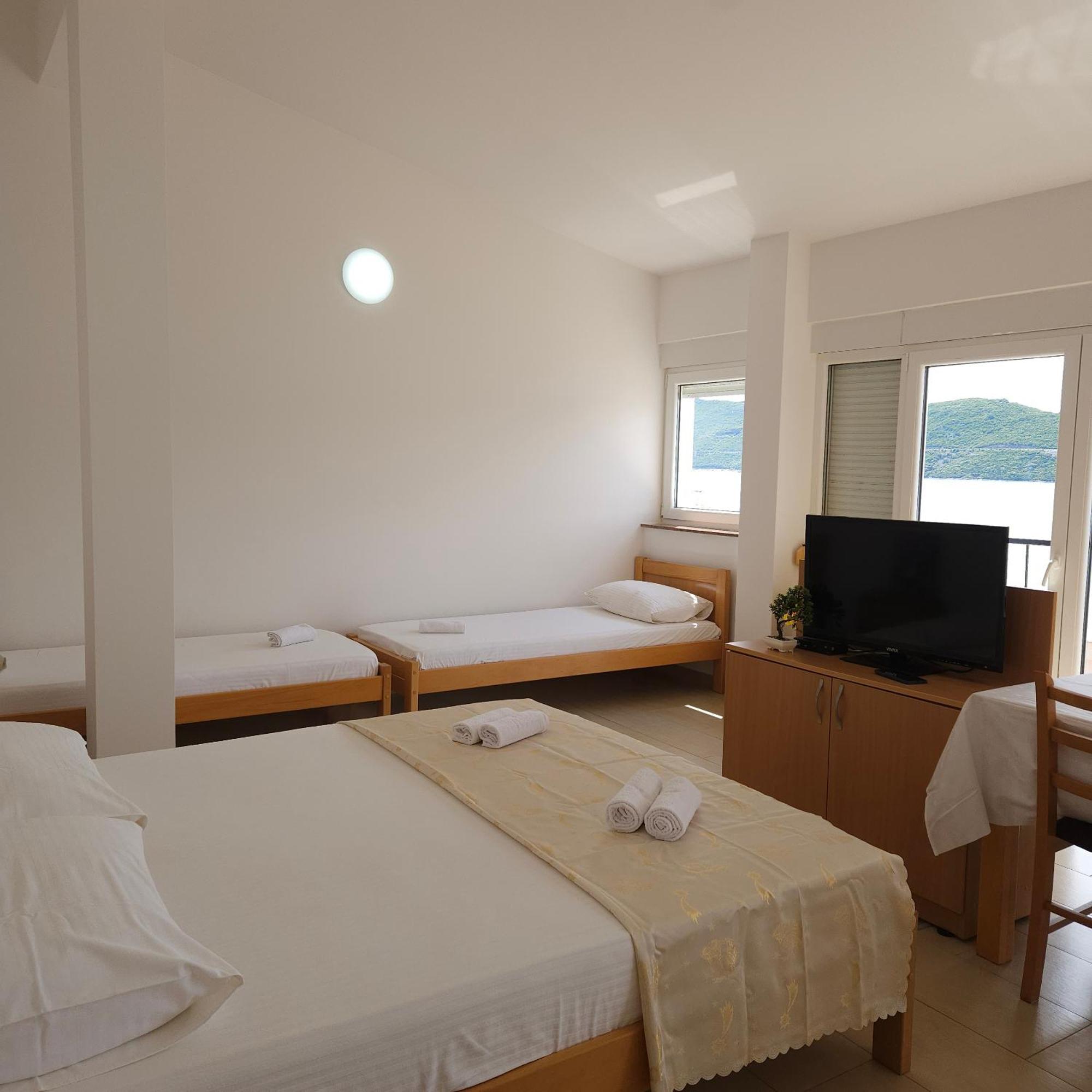 Apartments Cytrus Neum Exterior photo