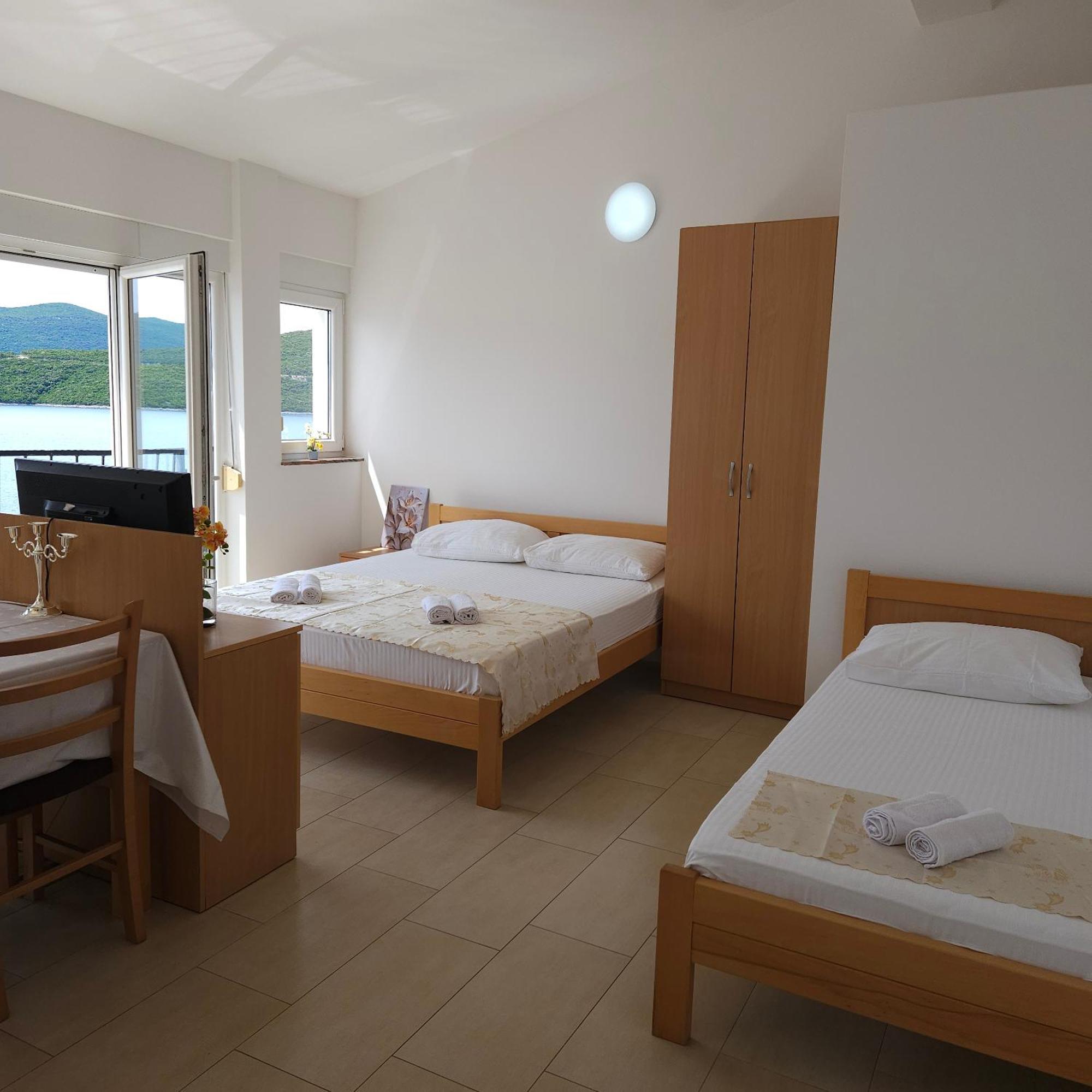 Apartments Cytrus Neum Exterior photo